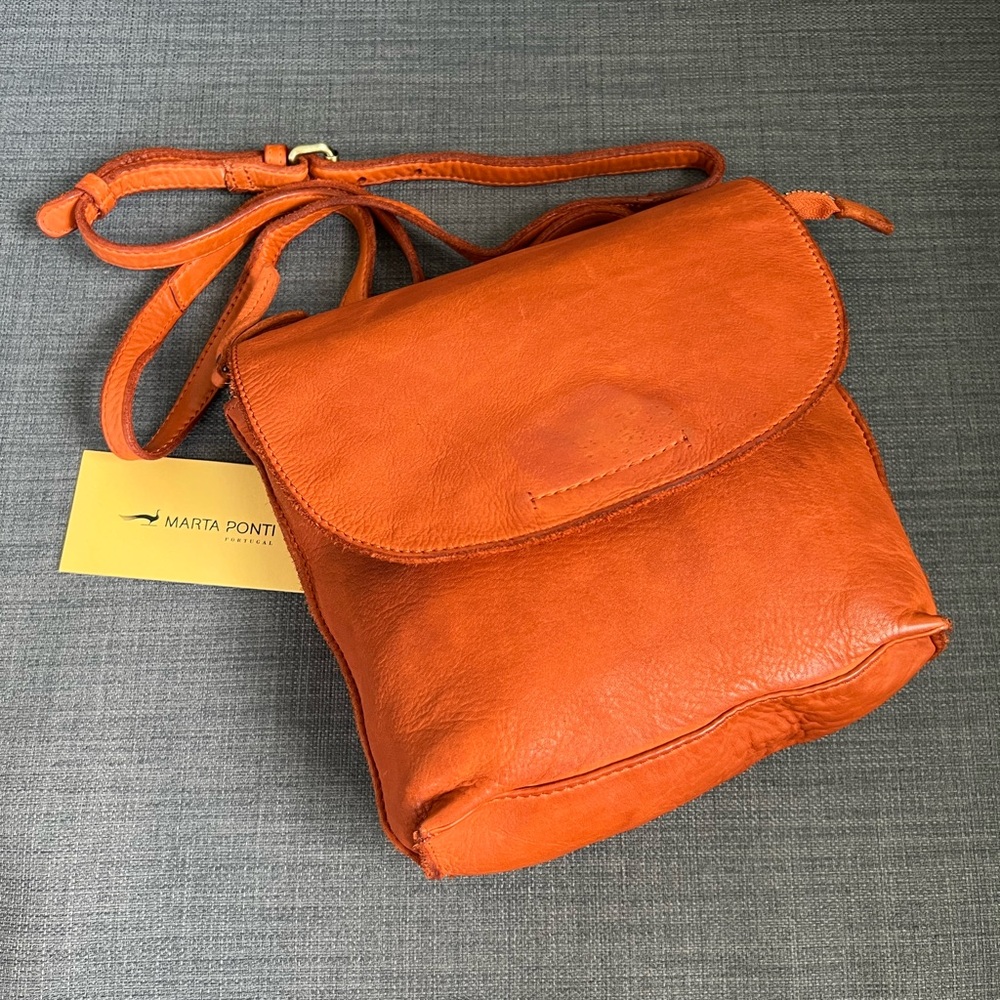NWT MARTA PONTI LEATHER SMALL CROSSBODY SHOULDER BAG PURSE
